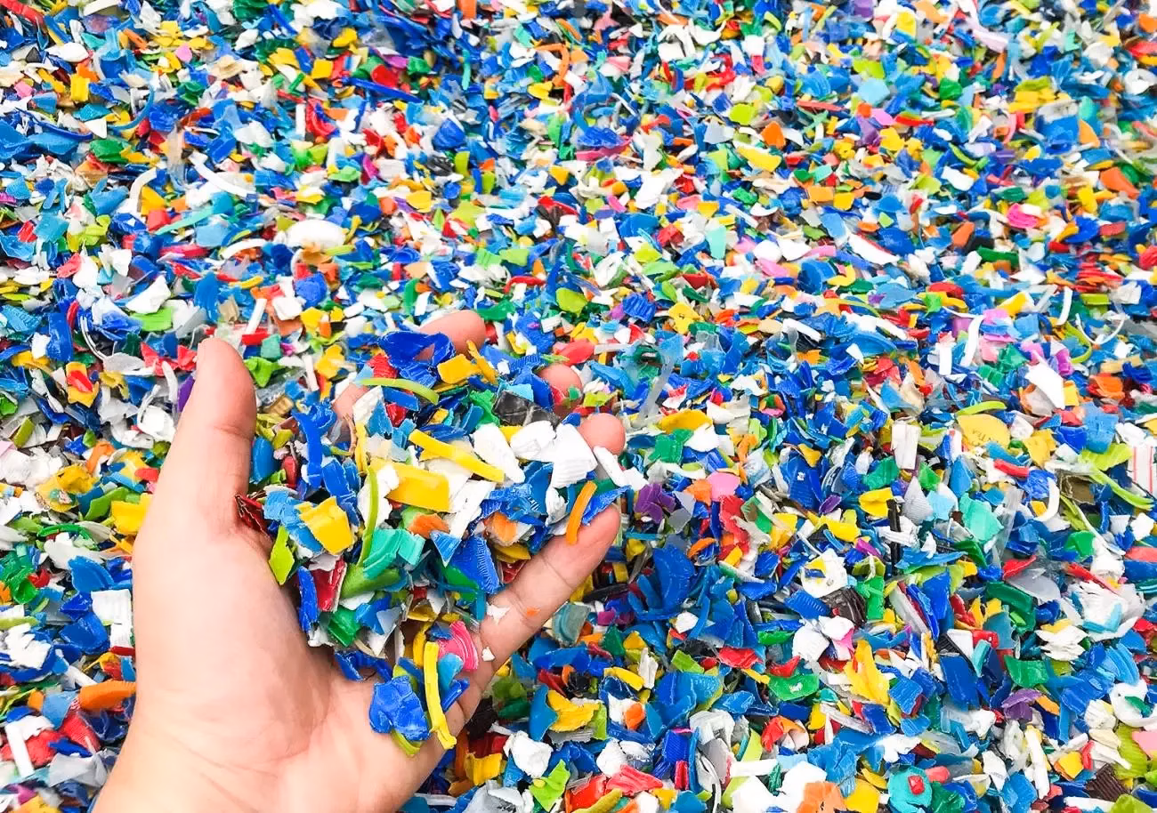 6 vragen over gerecycled plastic en de plasticmarkt
