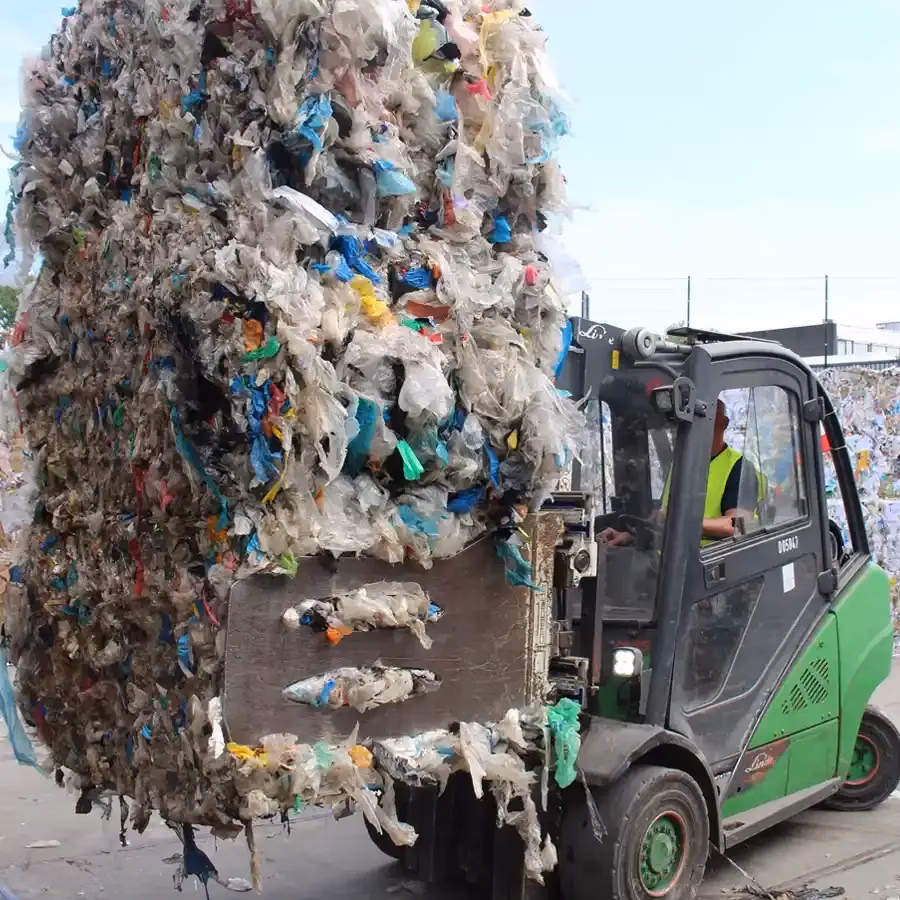 Folie afval heftruck